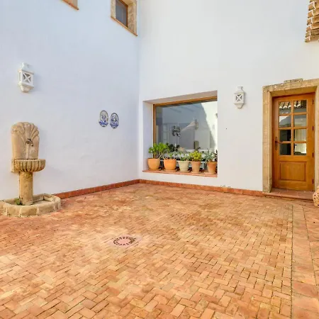 Vakantiehuis El Torrero By Interhome