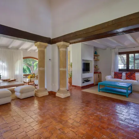 Vakantiehuis El Torrero By Interhome